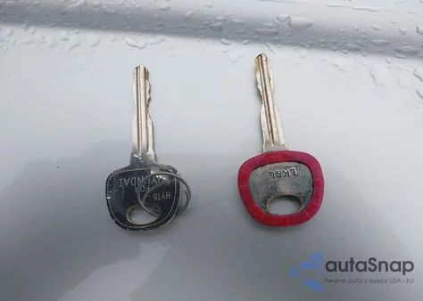 2008 Hyundai Sonata Gls from USA, damaged, VIN 5NPET46C58H356626